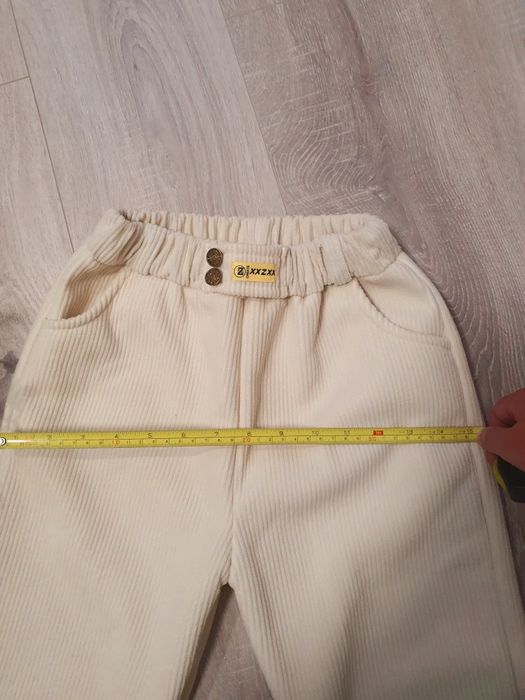 Утеплені вельветові джинси на дівчинку