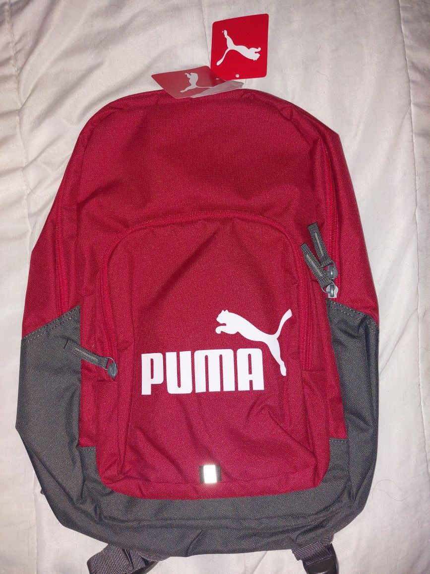 NOVA Genuína com Etiqueta – Mochila 21 litros PUMA Vermelha / Cinza