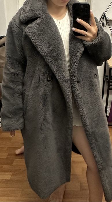 Зимова тепла шуба від next