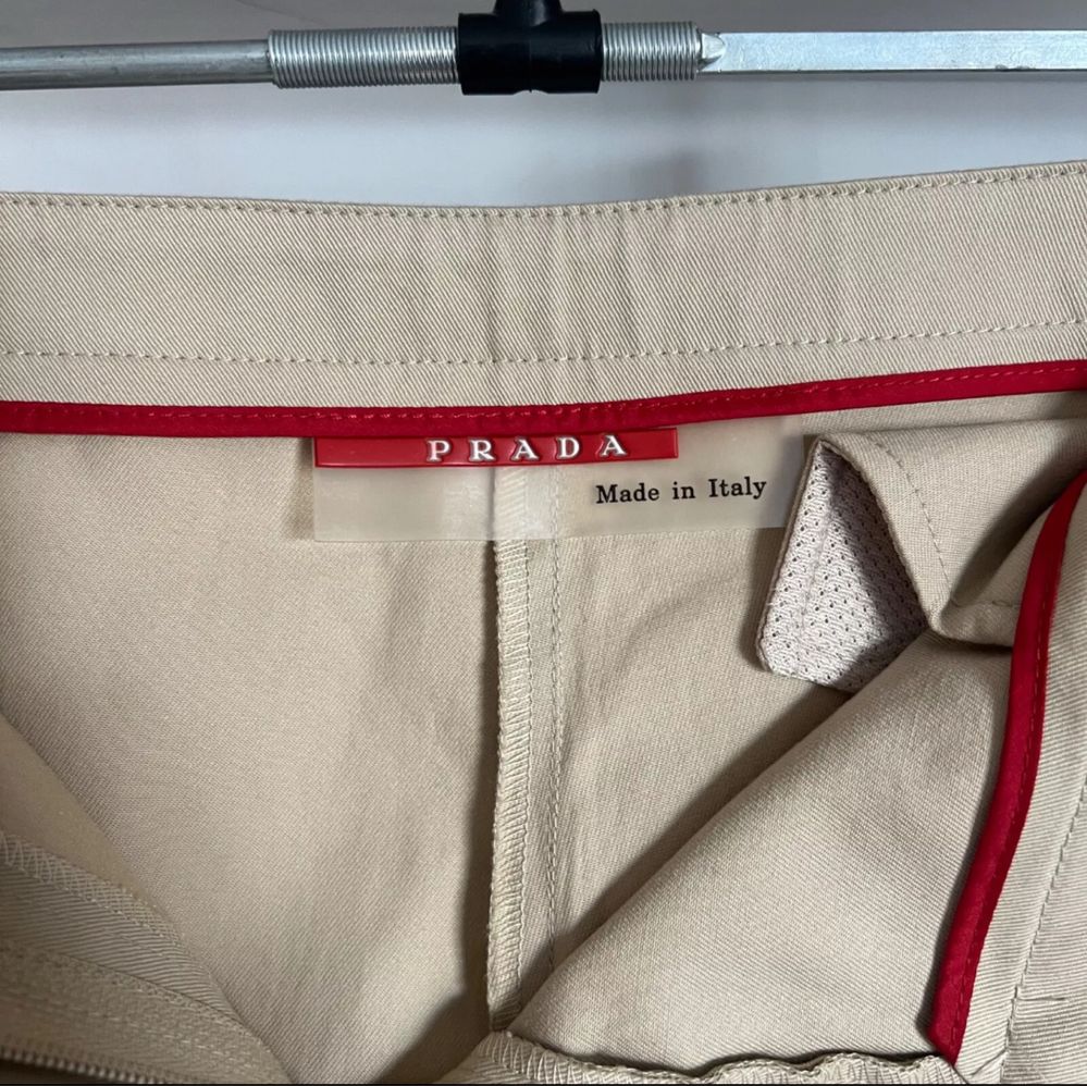 Оригіналі штани Prada Sport Made in Italy розмір 44