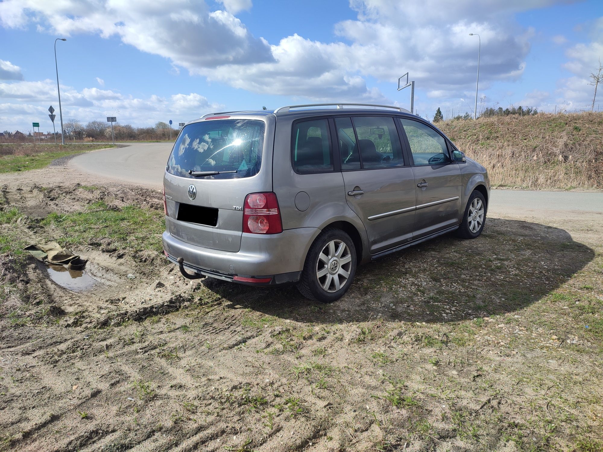 Volkswagen Touran 1,9 TDI. 7 osobowy.