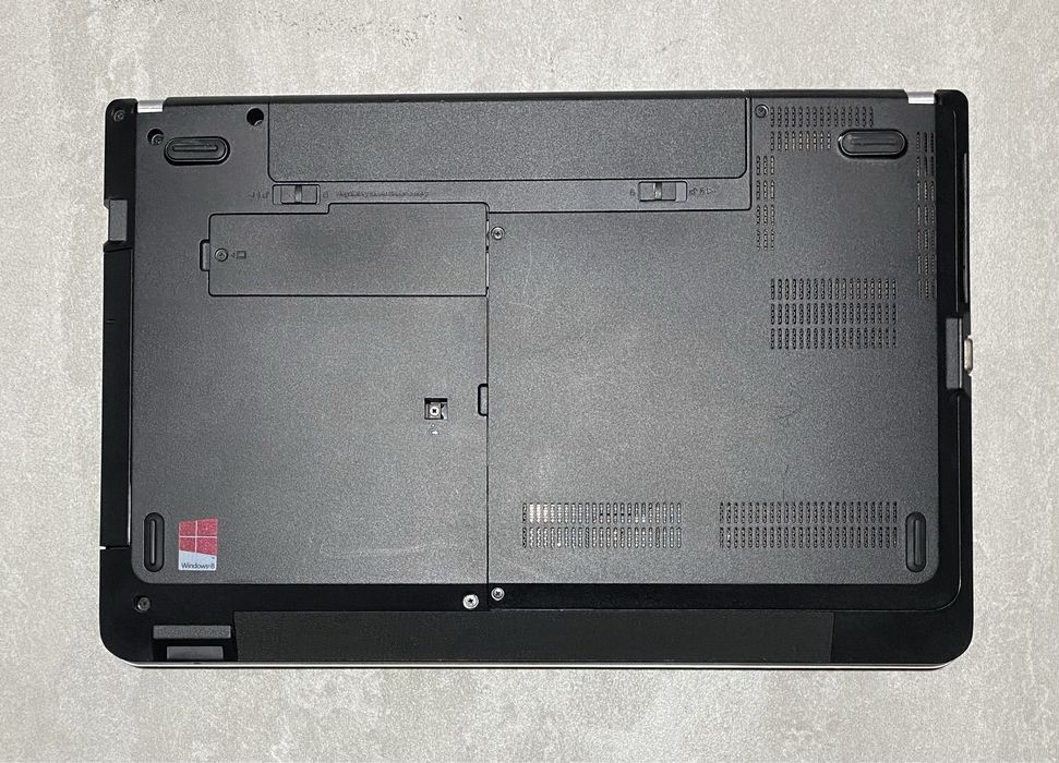 Ноутбук Lenovo E540 15.6" 8GB RAM/1TBHDD i7-4702QM/nvidia740 2GB !AV6