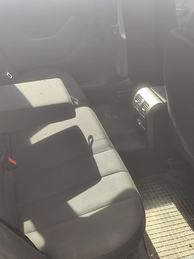 Auto osobowe czarne