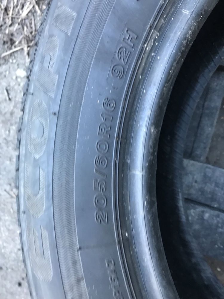 BRIDGESTONE 205/60r16 пара резина шини б/у склад літо