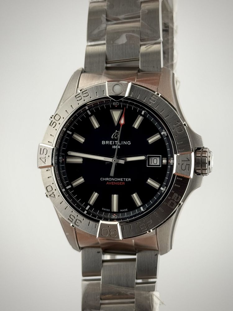 FVAT FULLSET NOWY Breitling Avenger ref.A1732.8101B1A1