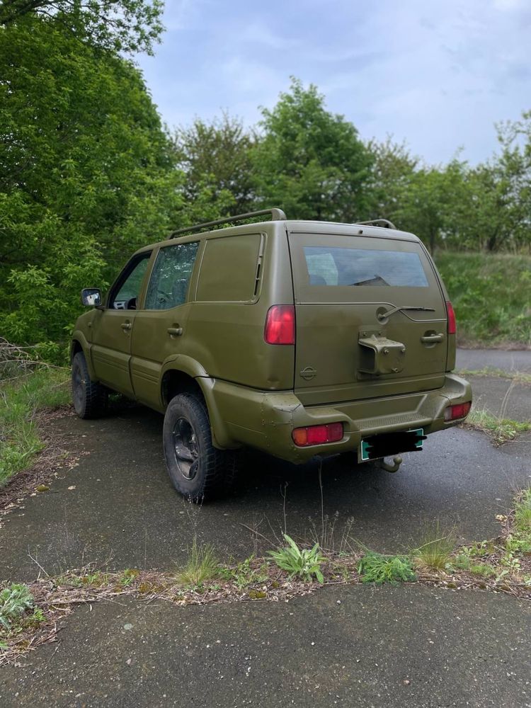 Продам Nissan Terrano 2.7TDI