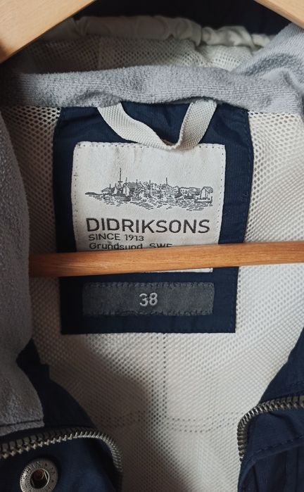 Płaszcz przeciwdeszczowy Didriksons kurtka parka waterproof granatowa