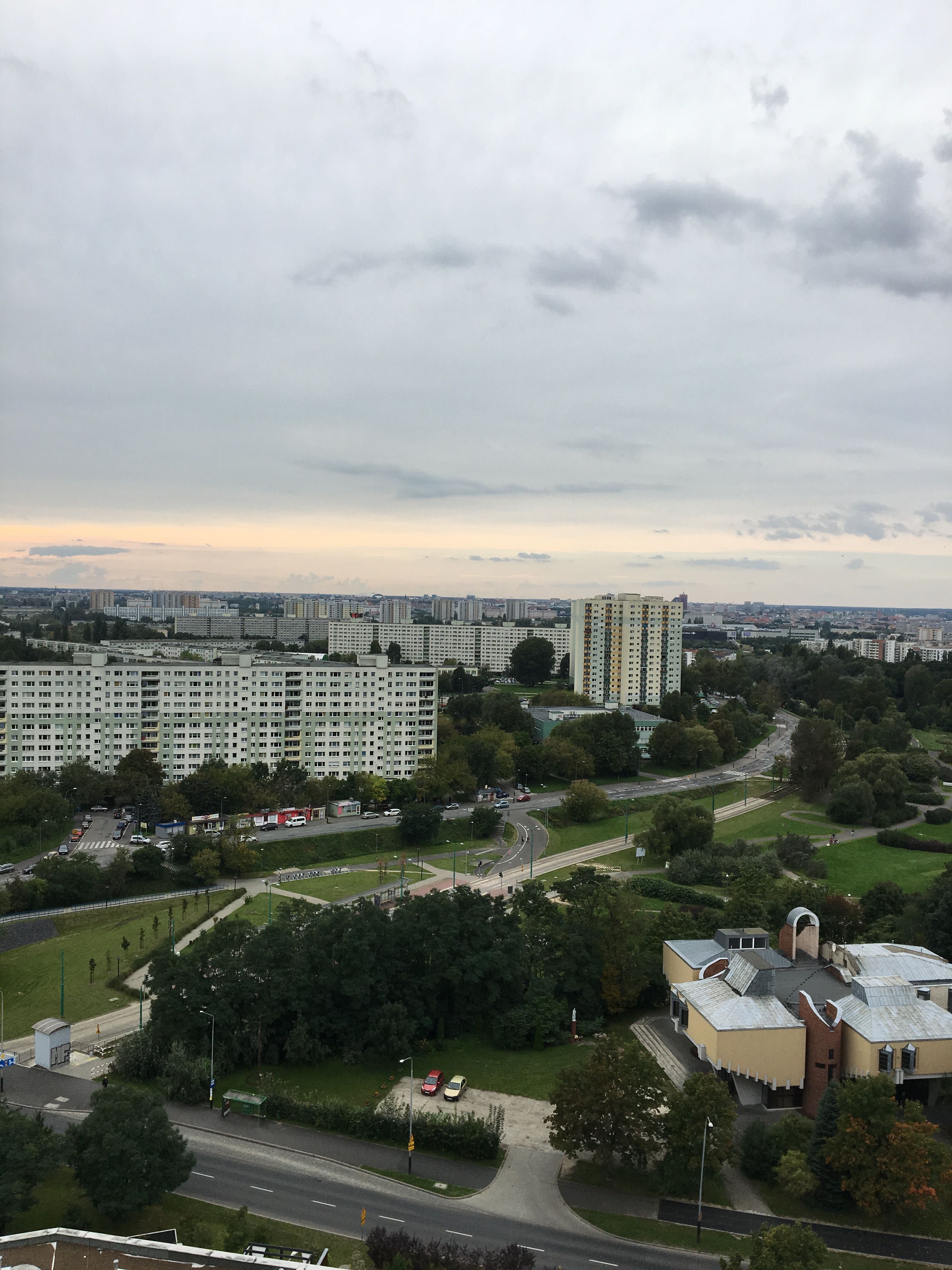 Do wynajęcia kawalerka – Chartowo Tower