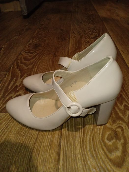 Весільні туфлі  недорого