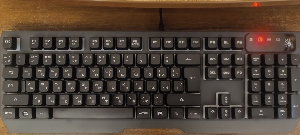 Ігрова клавіатура A4Tech Bloody B135N Black з підсвіткою.