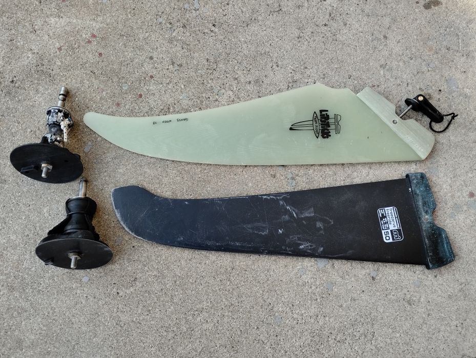 Sprzedam deskę widsurfingową Mistral Explosion 145 l