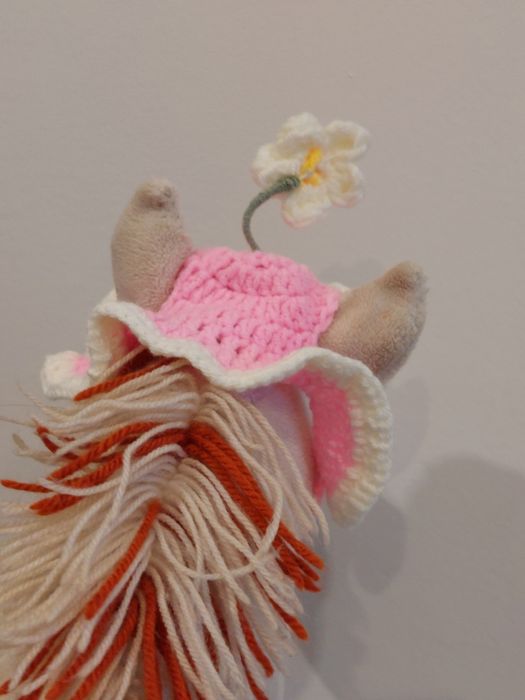 Czapeczka szydelkowa hobby horse