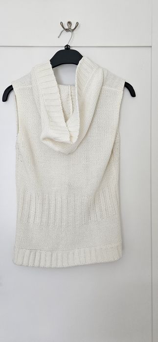 Kamizelka ecru kołeczki