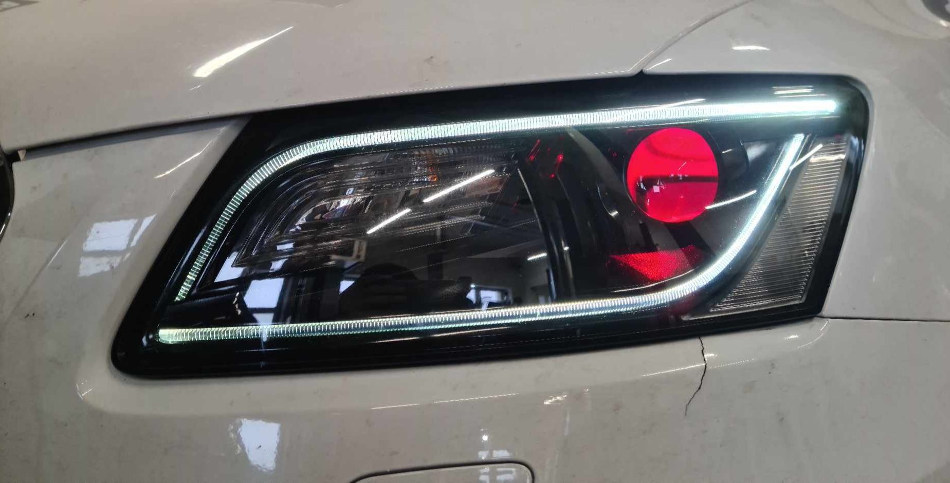 Światłowód lampy przedniej LED dzienne DRL Audi Q5 8R 13-16