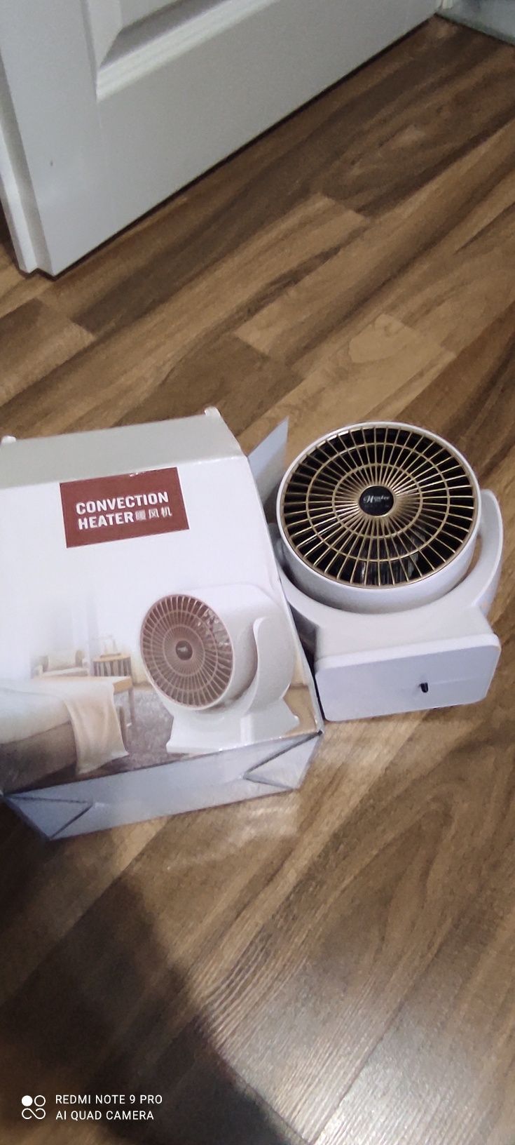 Termowentylator ceramiczny HIULLEN 800 W Biały