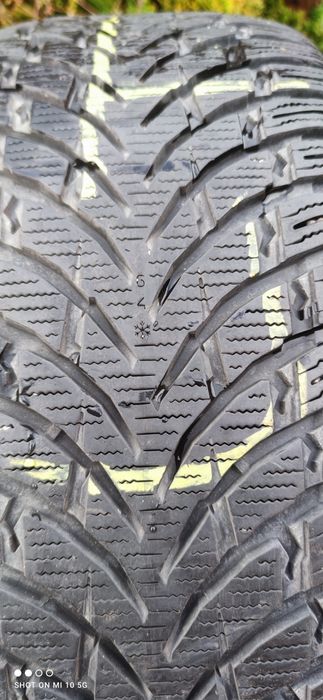 Nokian WR SUV 4 255/45r20 dot 2022