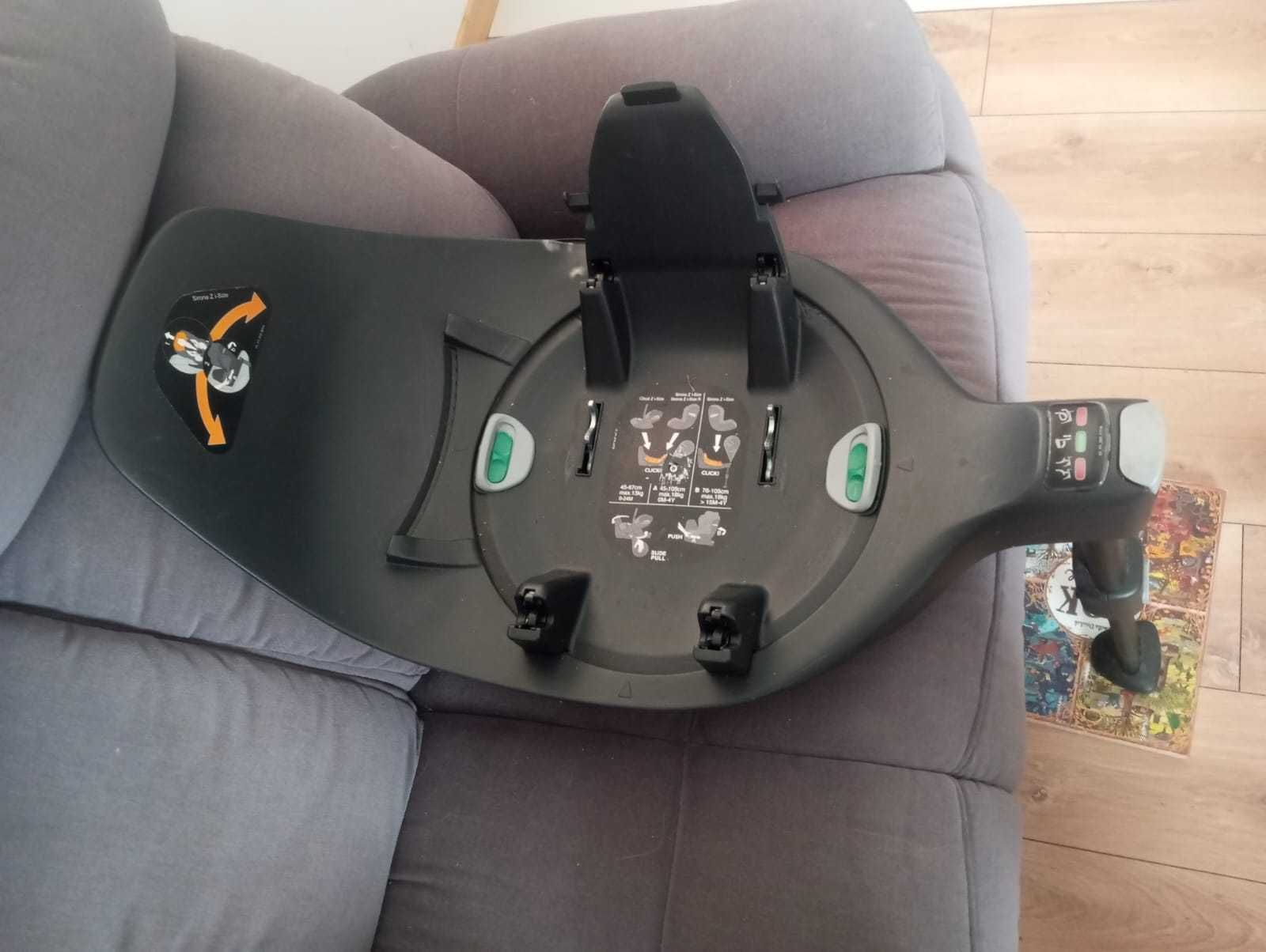 Fotelik cybex baza plus dwa foteliki , na gwarancji
