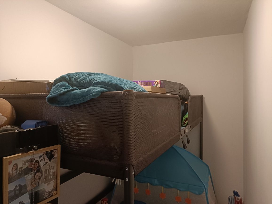 Cama alta IKEA metal