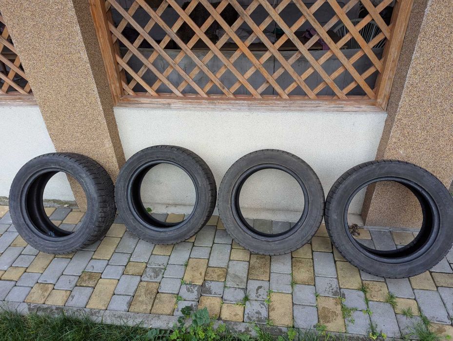 Зимові шини б/у комплект 4 шт.