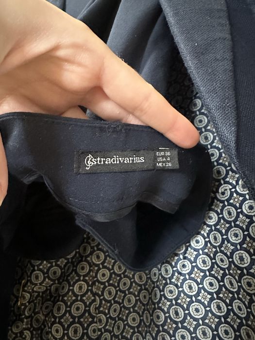 Костюмы женские размер М