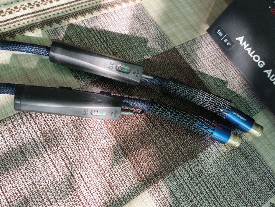 Audioquest Water XLR (2 * 1 m) топовый межблочный кабель