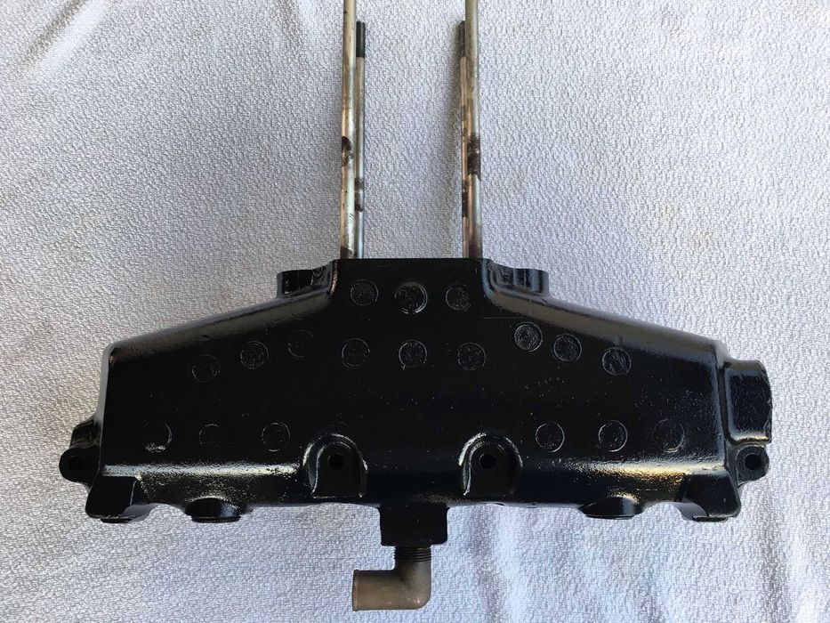 Kolektor wydechowy Mercury, Mercruiser V8