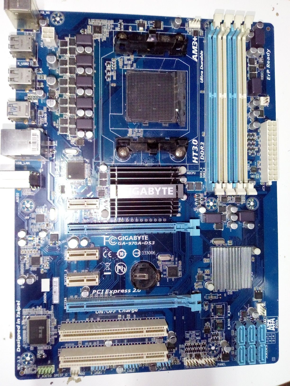 Материнська плата Gigabyte GA-970A-DS3
