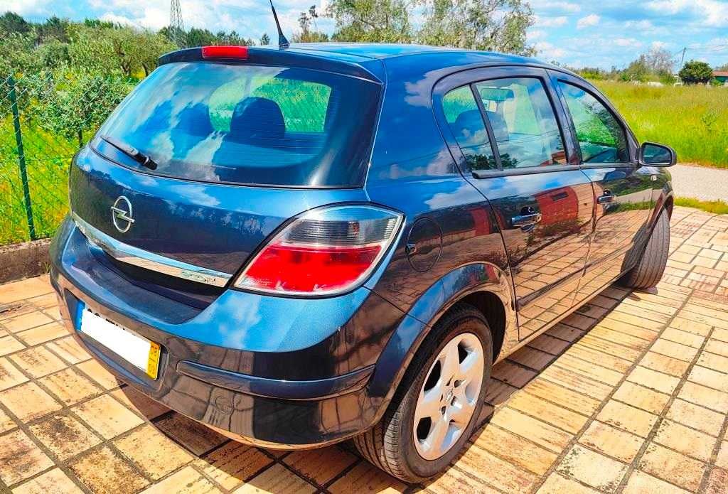 Opel Astra 1.3 CDTI 90cv / 58€ mês