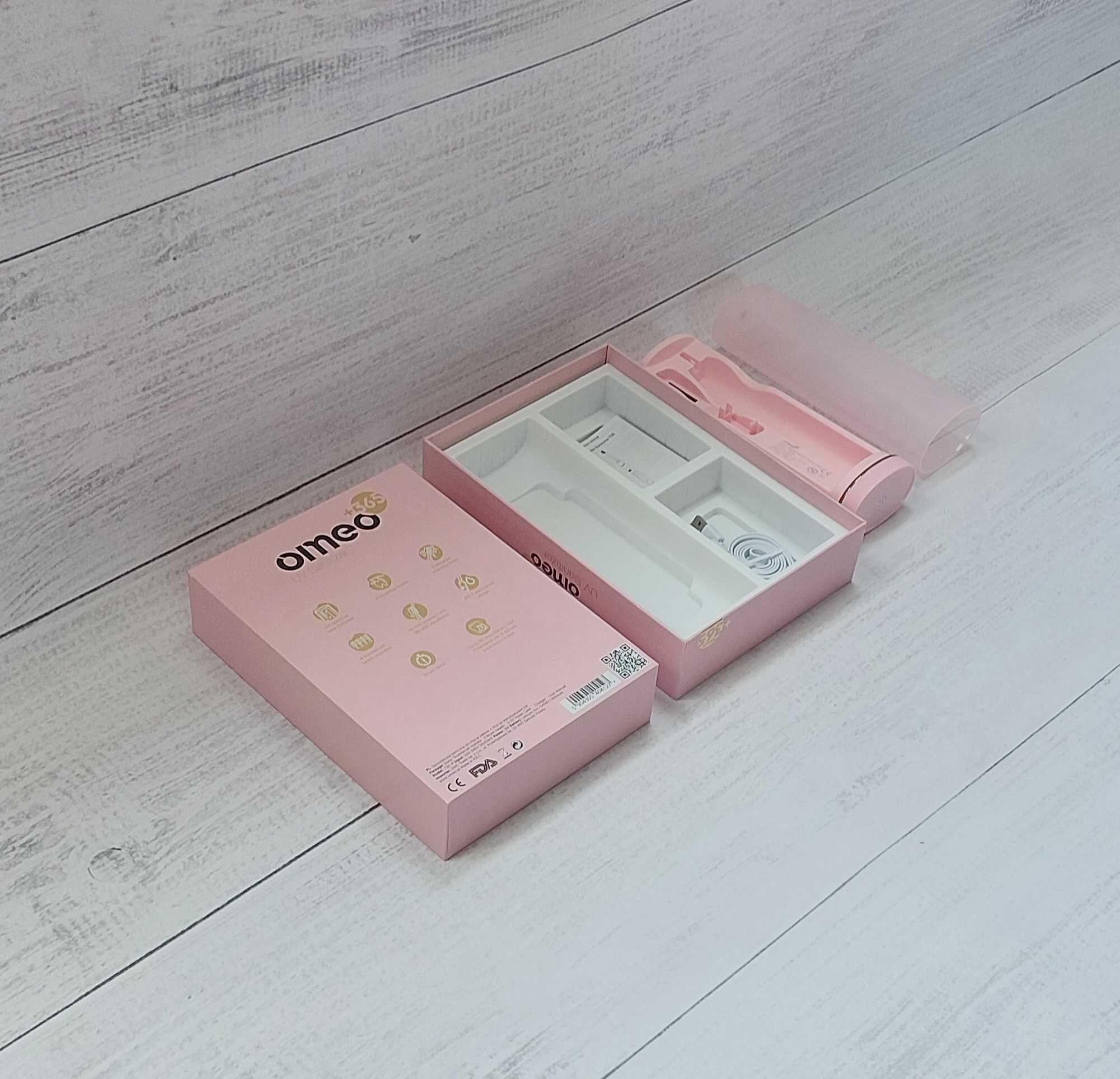 Etui Futerał PUDEŁKO  OMEO +365 UV Sanitizer PINK szczoteczka soniczna