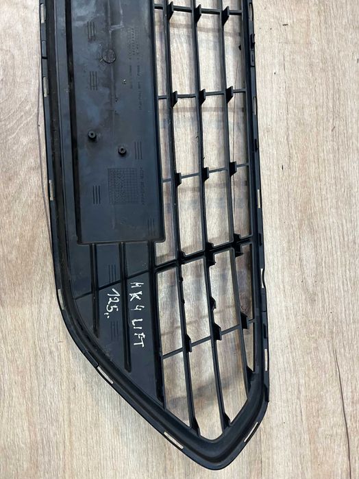Kratka zderzaka przedniego Ford Mondeo Mk4 Lift