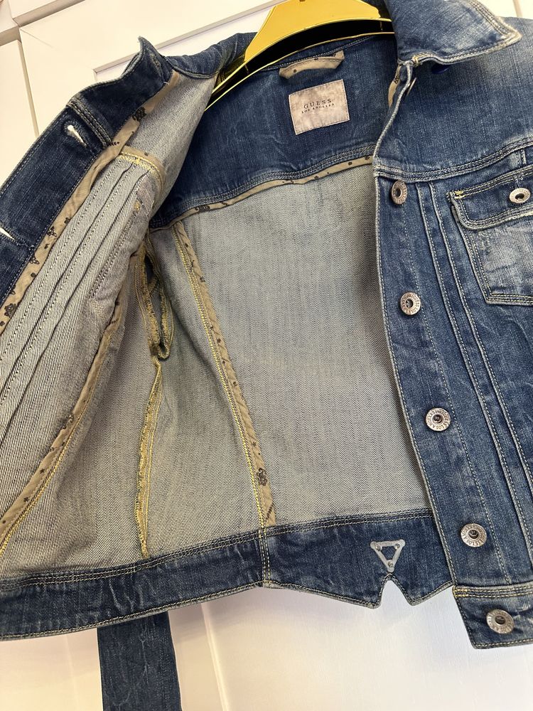 Katana kurtka Jeansowa sztuczne różowe odpinane futerko Guess XS