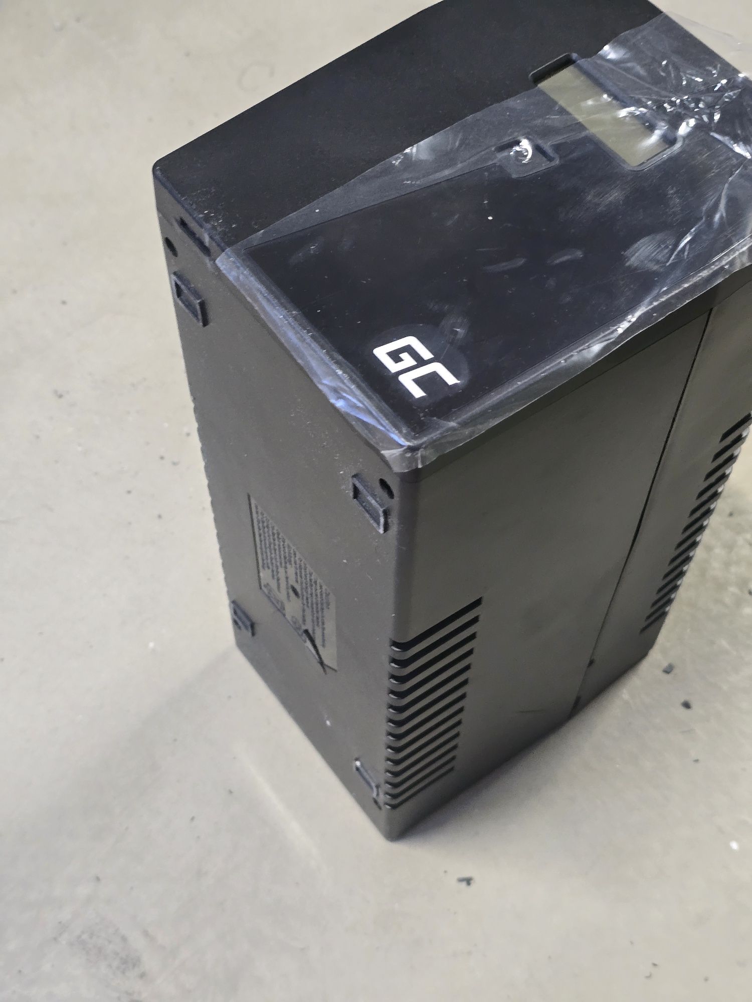 Zasilacz ups green Cell 2000va 1200w lcd ups05