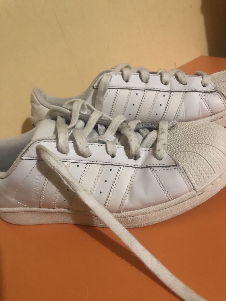 Adidas Super Star