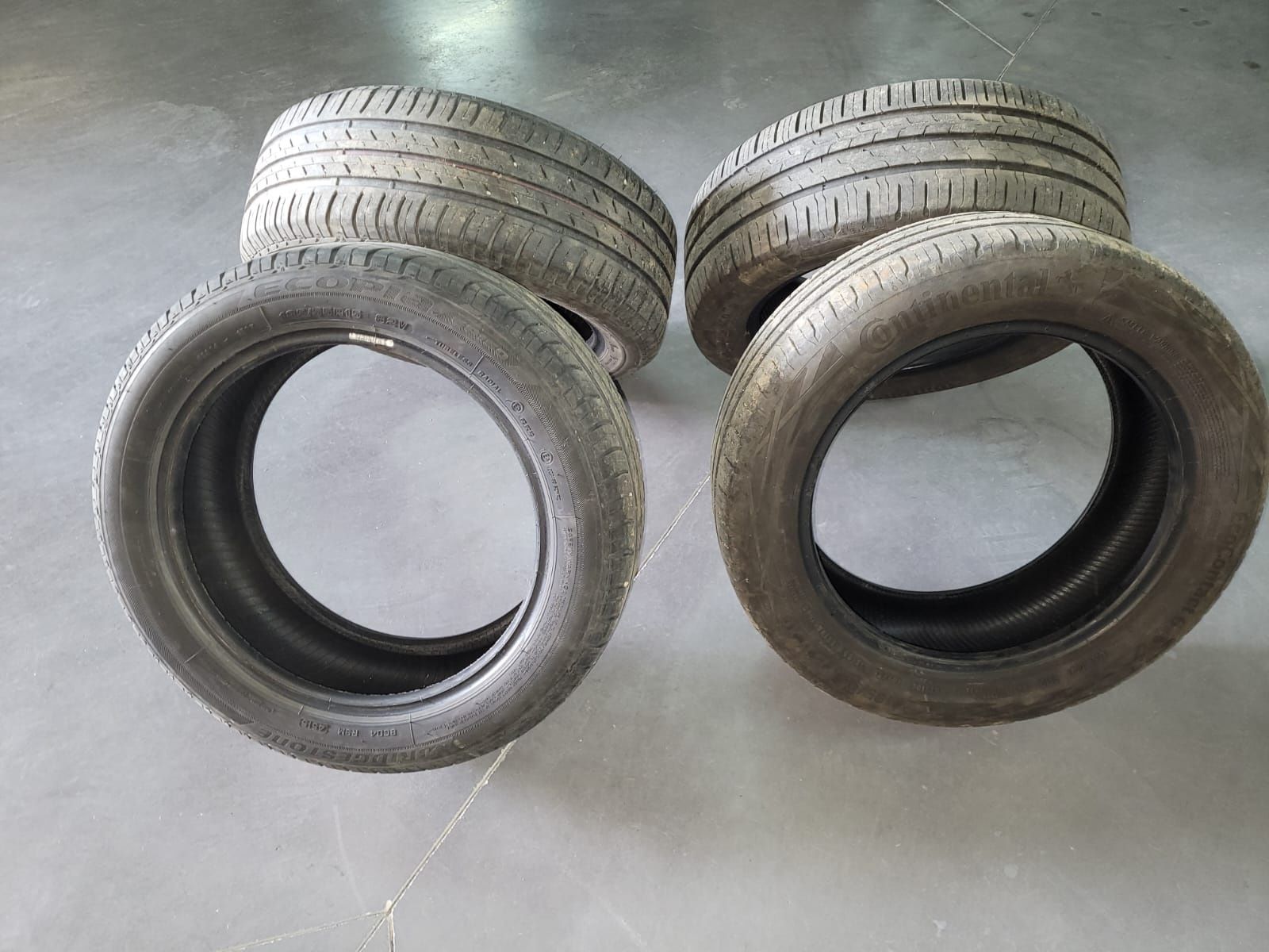 Pneus Bridgestone e Continental 185/55/R15