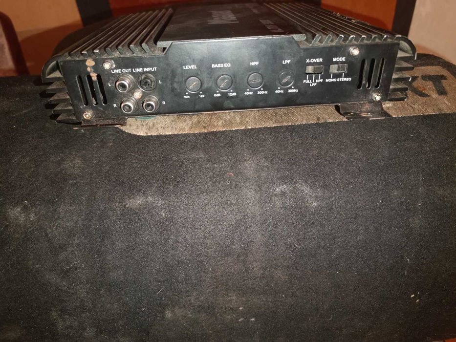 Бу Автосабвуфер та підсилювач Magnat ULTRA 2000