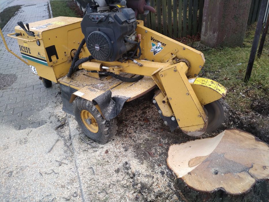 Usuwanie, Frezowanie Pni ,Karczowanie ,Frezarka Karp Korzeni Drzew