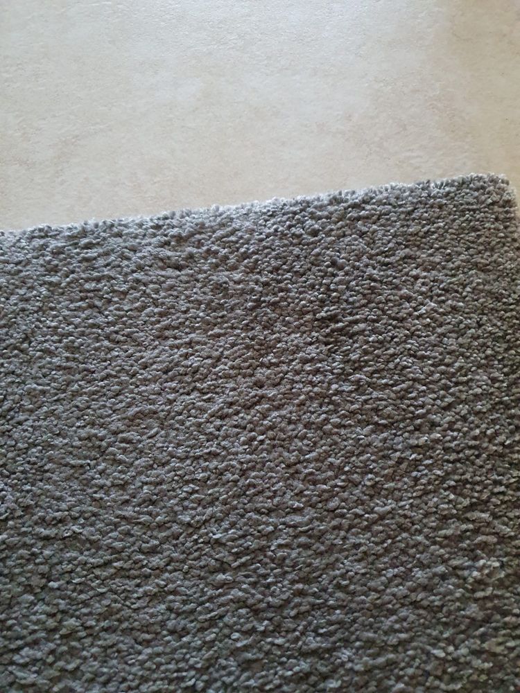 Tapete cinza escuro 60x115