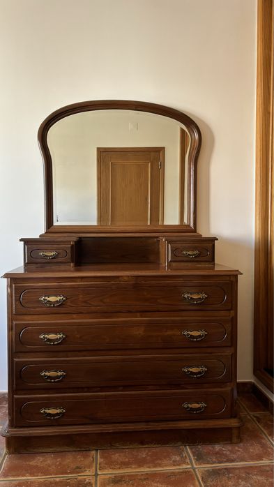 Conjunto de quarto completo em madeira maciça de carvalho