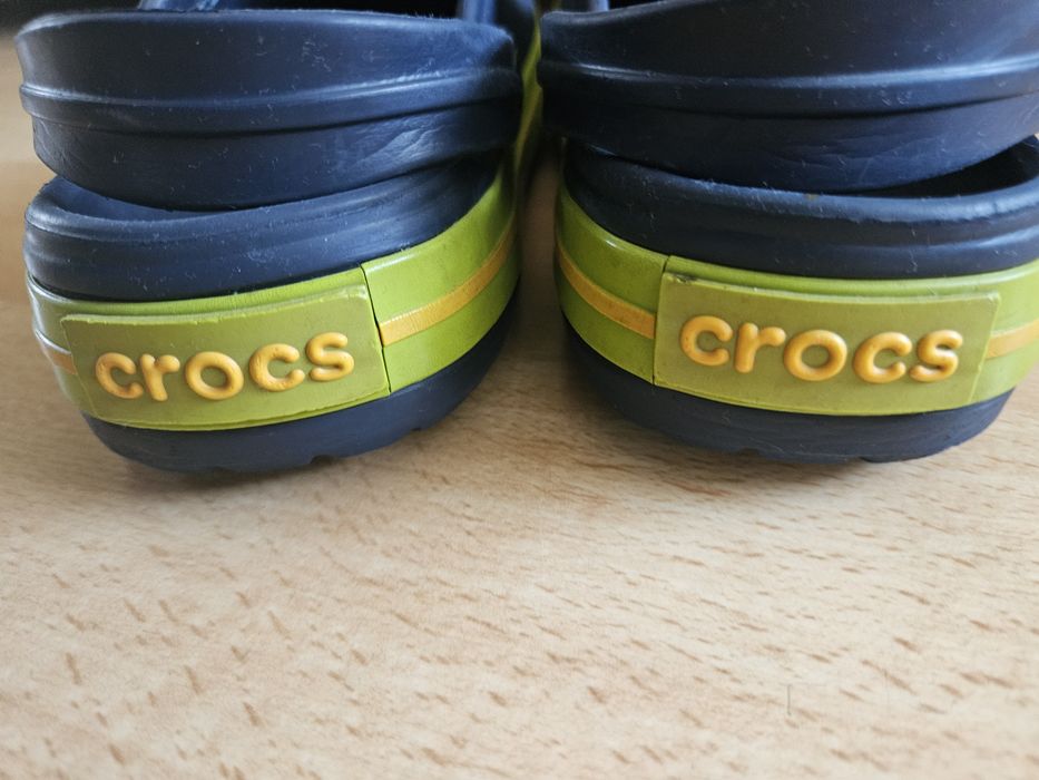 Crocs J3 (34-35)