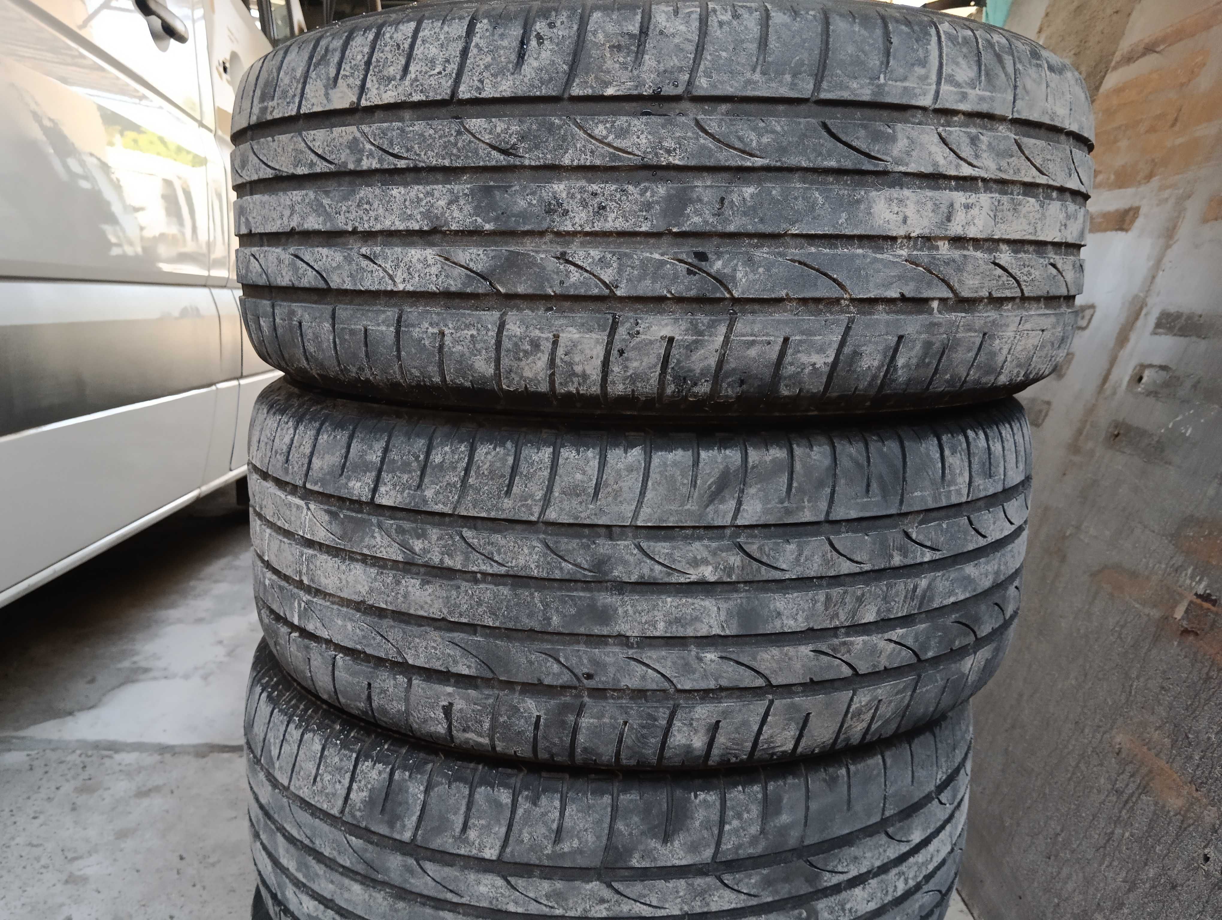 Літня резина 235/55 R17