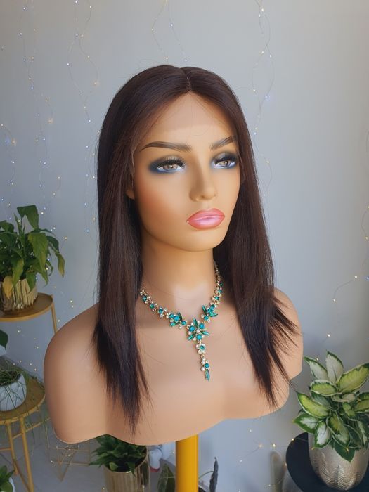 Peruka z włosów naturalnych ludzkich ciemnym brąz Megan lace front