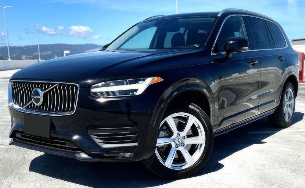 Volvo XC90 T6      2020