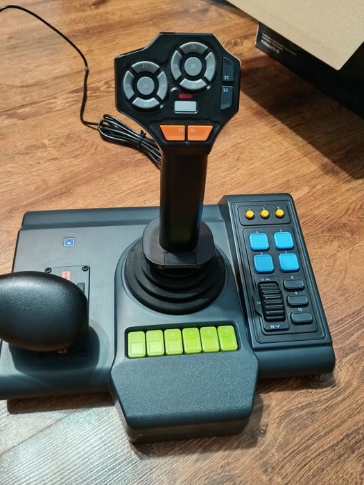 Kierownica HORI FARMING VEHOCLE Control system  + shifter THRUSTMASTER