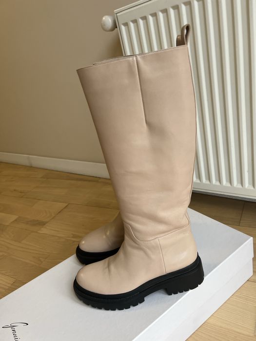 Чоботи шкіряні Італія, 39 р