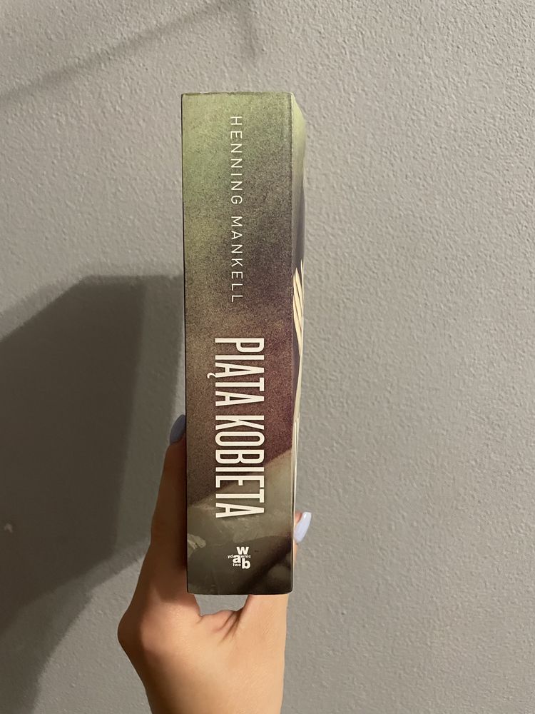 Henning Mankell - Piąta kobieta