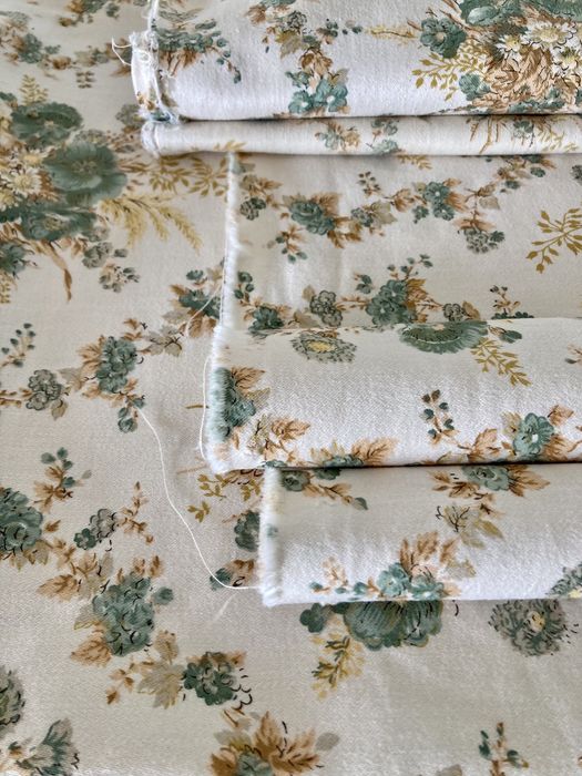 Tecido antigo - 4 fragmentos