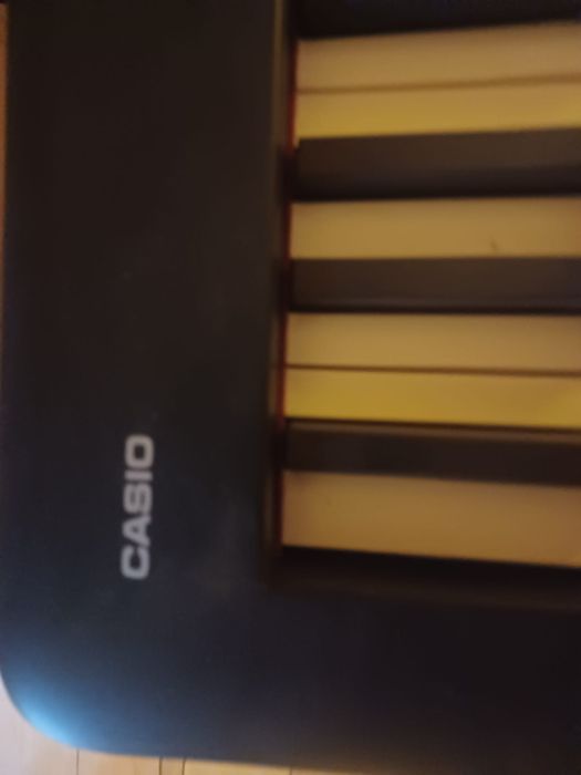 Vendo piano elétrico novo