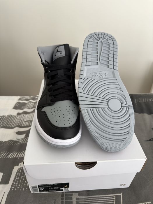 Air Jordan 1 Mid Shadow 2022 (W)