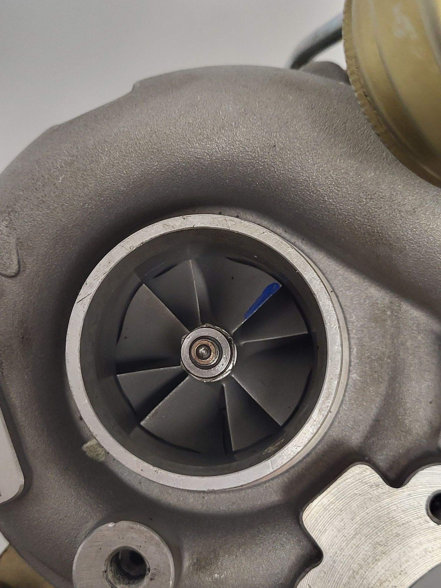 Turbosprężarka K04 dla Audi RS 4 V6 Biturbo