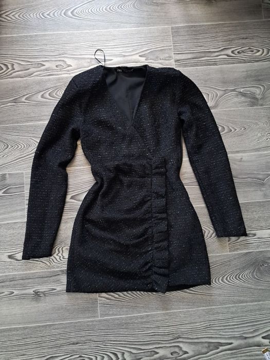 Чорна вечірня сукня від zara